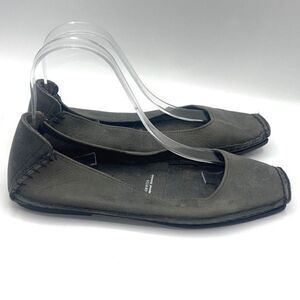 Soul of Africa Women's Leather Slip On Flat Shoes Loafer Square Toe Gray Size 7